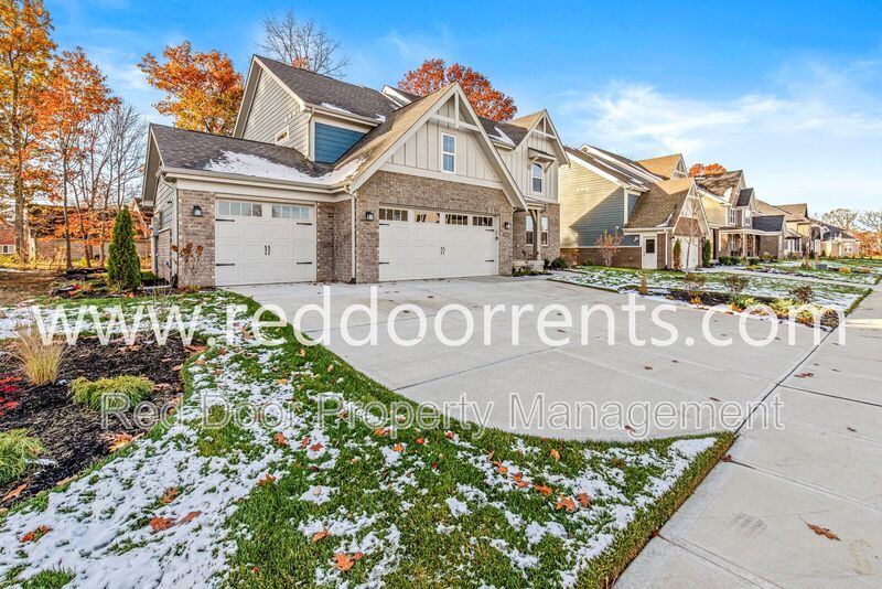 Bright & Modern Brand New Home with Over 4,300 sq ft in Avon property image