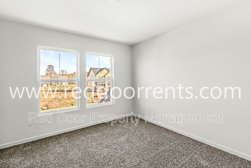 Bright & Modern Brand New Home with Over 4,300 sq ft in Avon property image