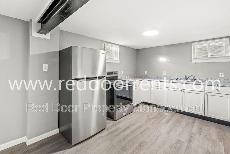 Affordable Studio Living Near Downtown Indianapolis property image