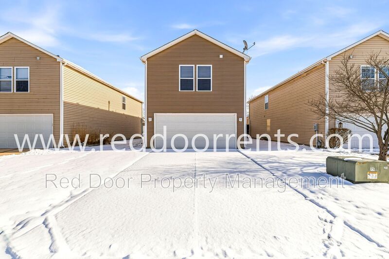 Spacious 3-Bedroom Home at 10227 Cumberland Pointe Blvd property image